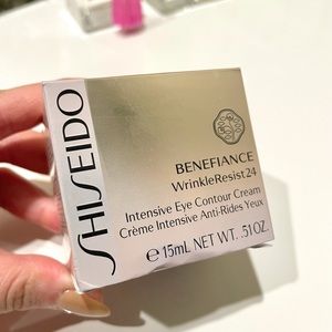 Shiseido Benefiance WrinkleResist 24 Eyecream